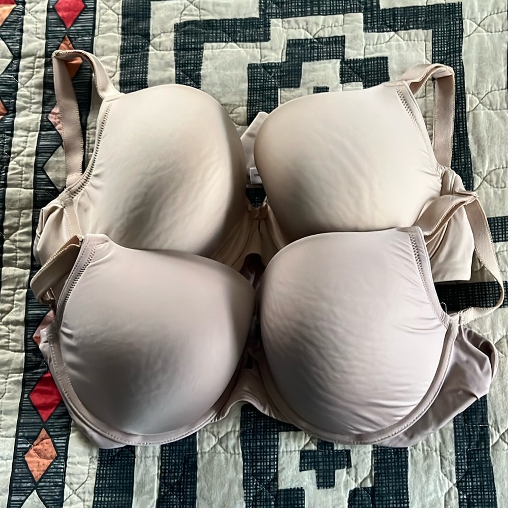 Torrid perfect t shirt Bra 38C set of two